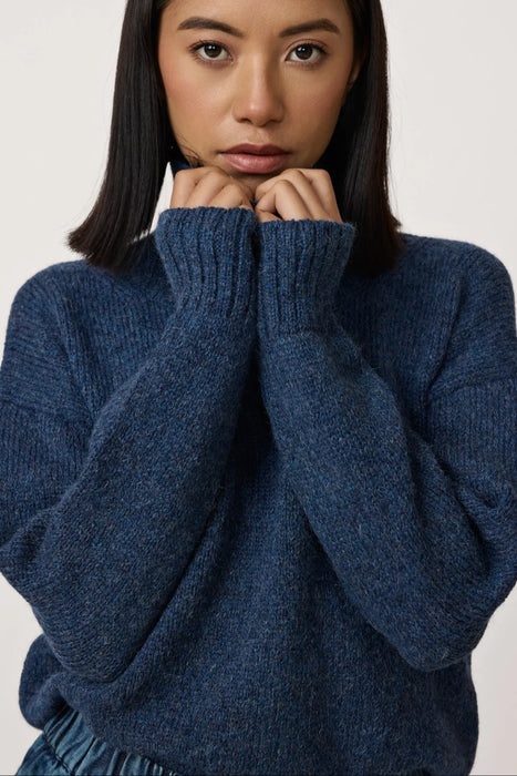 Alpaca Totto Mock Turtleneck Sweater