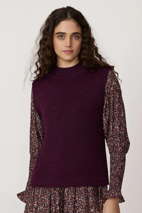 Mockneck Sweater Vest