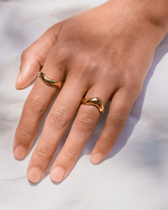 Crest Ring