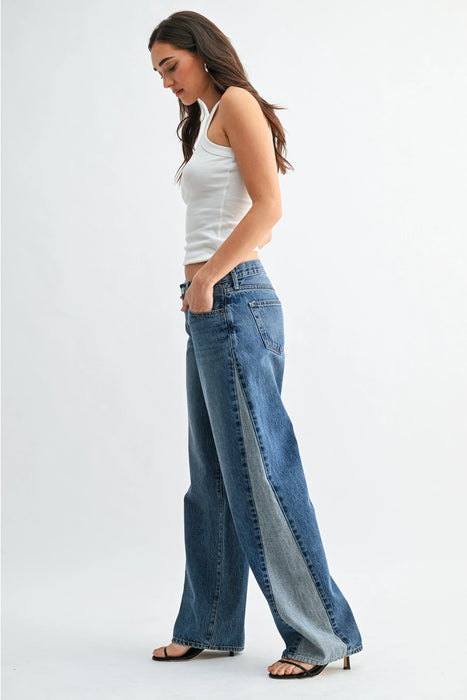 Contrast Seam Wide Leg Jean