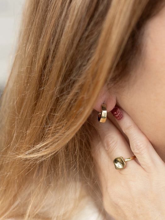 Isoke Geometric Hoops