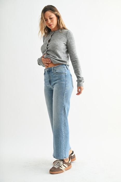The Classic Wide Leg Jean