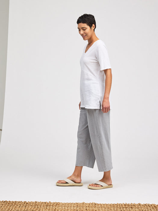 Linen Combo V-Neck Elbow Sleeve Top