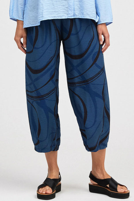Parachute Swirl Cropped Pant w/Darts