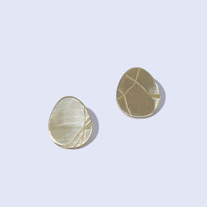 Kintsugi Pod Earrings - Brass