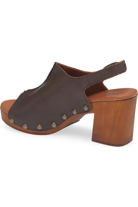 Winnie Slingback Heel