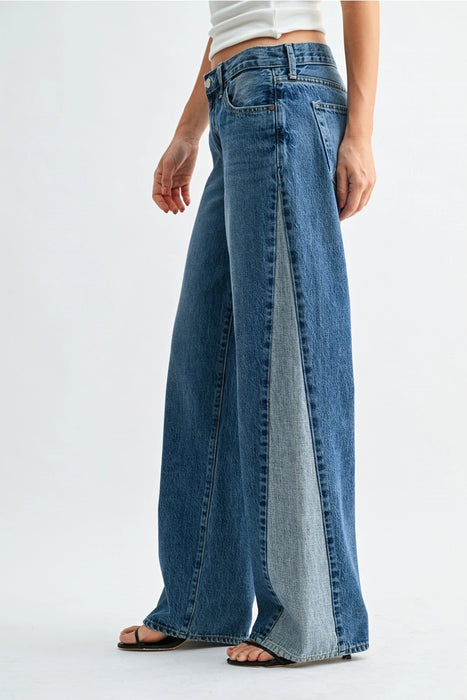 Contrast Seam Wide Leg Jean