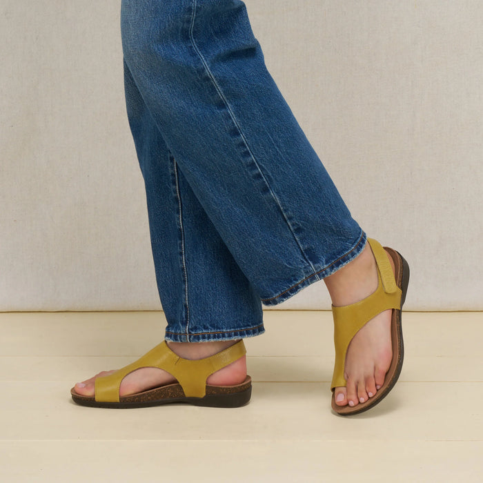 Reece Toe Loop Sandal