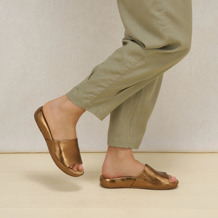 Twyla Slide Sandal