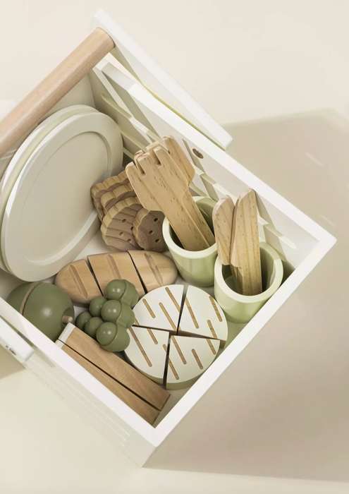 Wooden Picnic Playset & Accessories