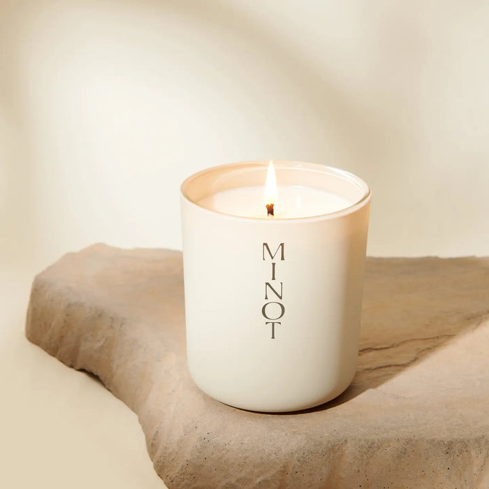 Voyage Candle - Coconut, Cedar, Vetiver & Amyris