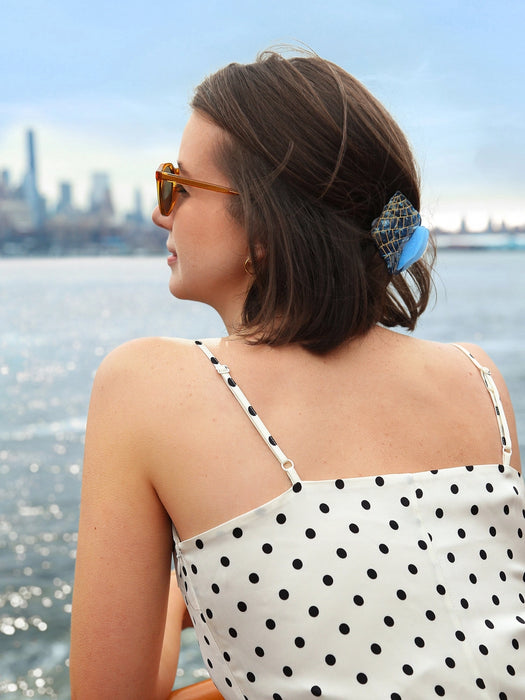 Eco-Friendly Hand-Painted Tulip Conch Shell Claw Hair Clip