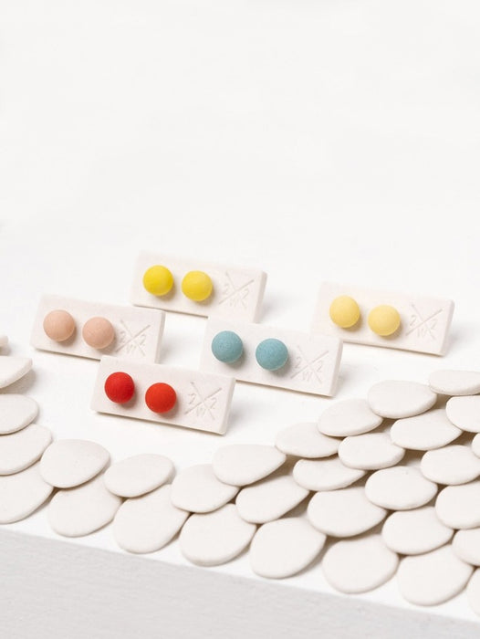 Mod Dot Studs