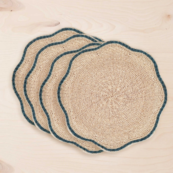 Blue Trim Scallop Placemat