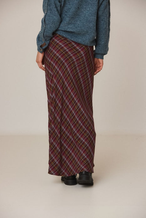 Burdeos Plaid Skirt